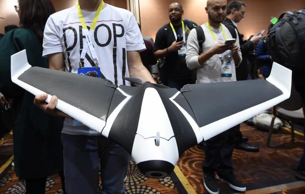 Parrot DISCO es el nuevo dron de ala fija presentado en el CES 2016 que vuela a 80 km/h
