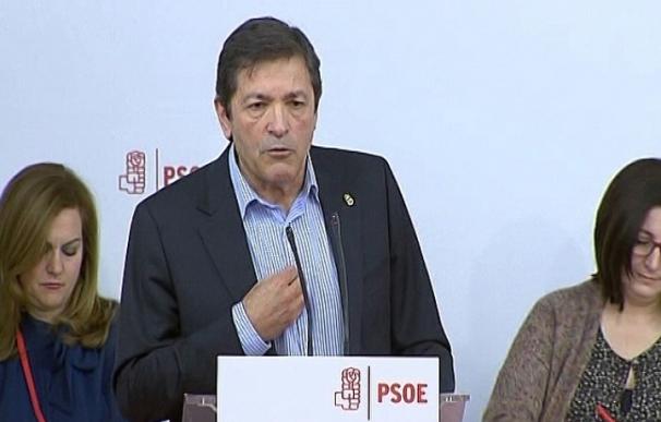 Fernández (PSOE) descarta que Patxi López busque un "apaño" y no da pistas sobre si votarán los militantes del PSC