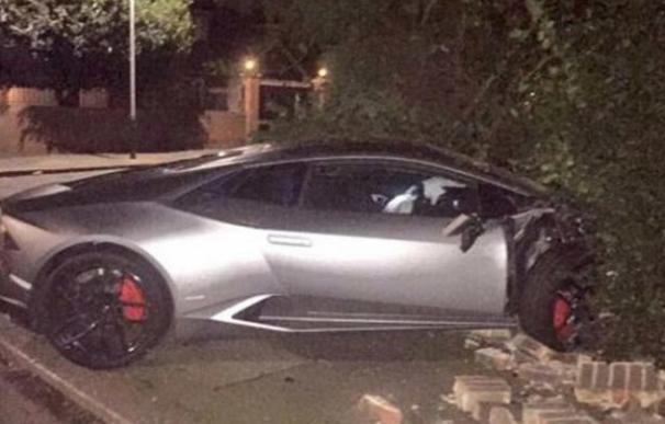 Un jugador del West Ham estrelló su Lamborghini. / Twitter