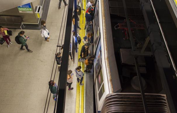 Metro comenzará a difundir mensajes informativos en inglés dentro de sus instalaciones