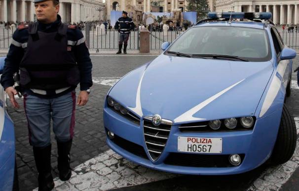 Un efectivo de la Policía, en Roma