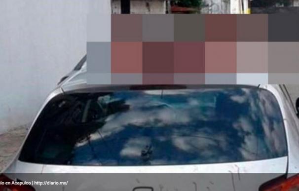 Hallan tres cabezas humanas sobre el techo de un vehículo en el sur de México