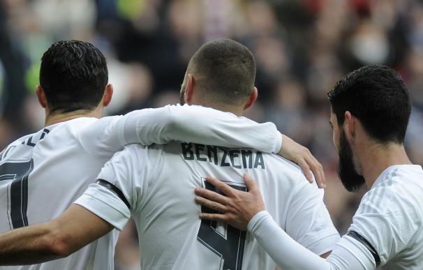 La BBC anotó los cinco goles del Real Madrid en la primera mitad. / AFP