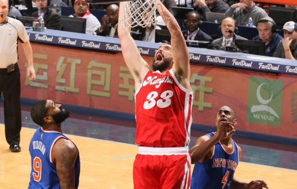 Marc Gasol brilla con 37 puntos ante los Knicks de Calderón