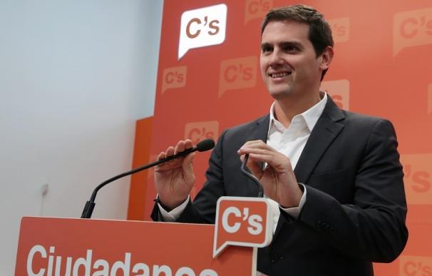 La candidatura de Rivera se presenta en Ciudadanos como "reformista" y aboga por un "proyecto común español"
