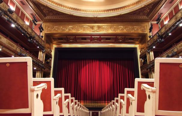El Teatro de la Zarzuela abre sus puertas a nuevos espéctaculos