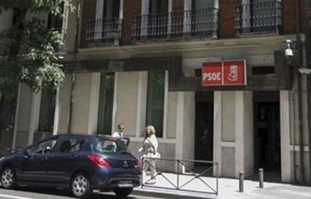 La Gestora emprende acciones contra la plataforma 'Recupera PSOE' por "usurpación de imagen" en su local de Ferraz
