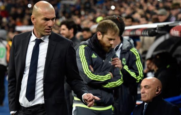 Debut de Zinedine Zidane en el banquillo del Real Madrid