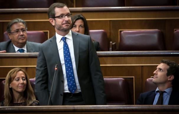Maroto respalda a De la Serna y defiende que los políticos se disculpen: "Dignifica el cargo"