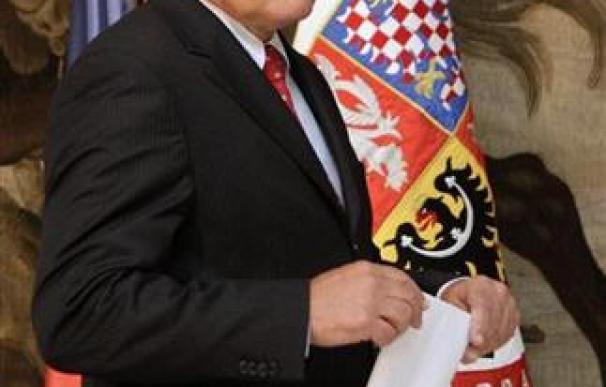 El presidente checo es uno de los últimos escollos que quedan para la aprobación del Tratado de Lisboa | Reuters