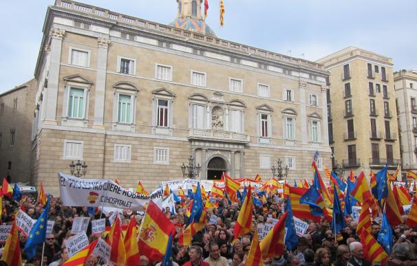 Societat Civil Catalana reivindica "un país normal" sin instituciones al servicio del independentismo