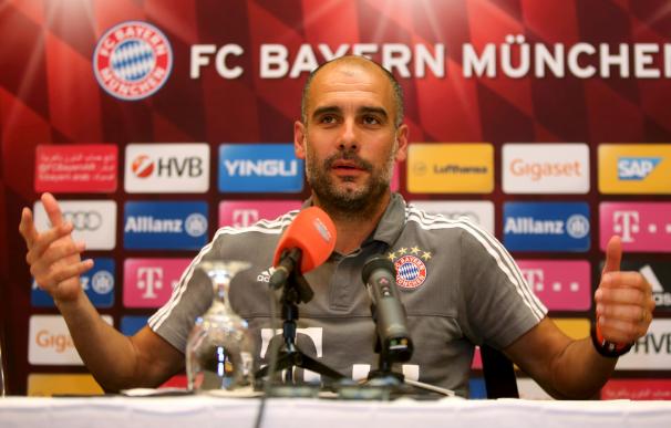 Guardiola durante una rueda de prensa con el Bayern Múnich. / AFP