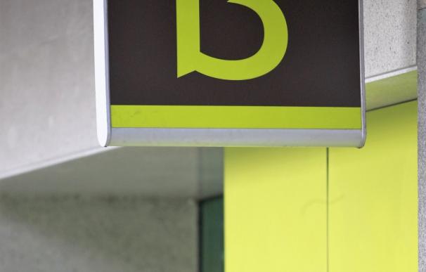 Bankia vira al alza y lidera ganancias del Ibex 35 con una subida del 1,6% tras presentar sus cuentas