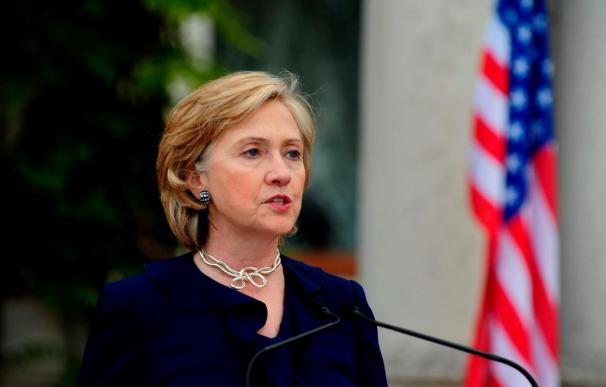 Desarme, escudo antimisiles, Irán y Corea Norte centran la visita de Clinton a Moscú