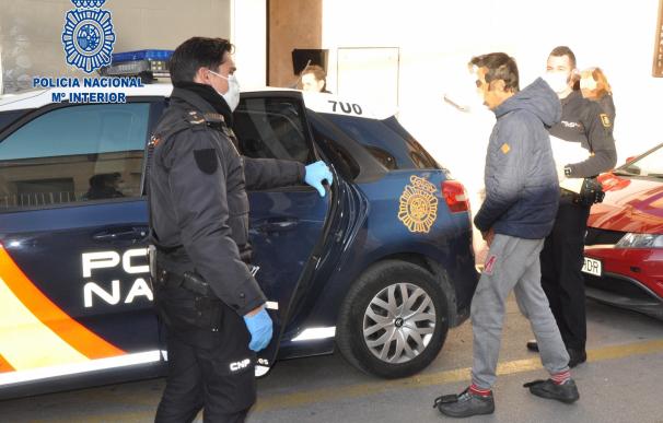La Policía Nacional detiene en Alcantarilla a un veterano ladrón
