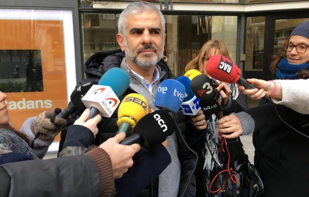 Carrizosa (C's) critica a Puigdemont por no tener proyecto y ser prisionero "de un partido antisistema"