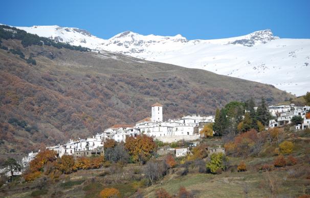 Capileira destaca que estar entre los 'Pueblos más Bonitos de España' proyectará su patrimonio