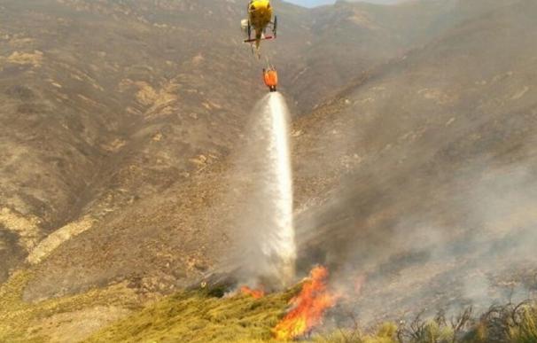 El incendio de Garós (Lleida) ha quemado 350 hectáreas de pastos de montaña