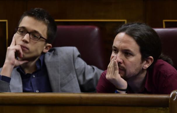 Sigue el juego de tronos de Podemos: Iglesias y Errejón se lanzan los trastos a la cabeza