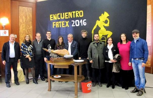 La Junta resalta la labor de las asociaciones de teatro para llevar espectáculos a "todos los rincones de Extremadura"