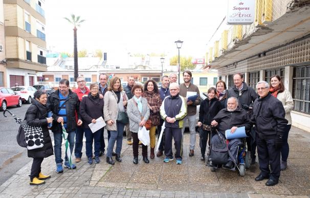 Vecinos de San Jerónimo identifican problemas de accesibilidad en sus calles en una iniciativa de Urbanismo