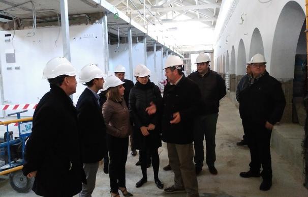 Diputación entregará en marzo al Ayuntamiento de Sanlúcar el Mercado de Abastos, en obras a cargo del PFEA
