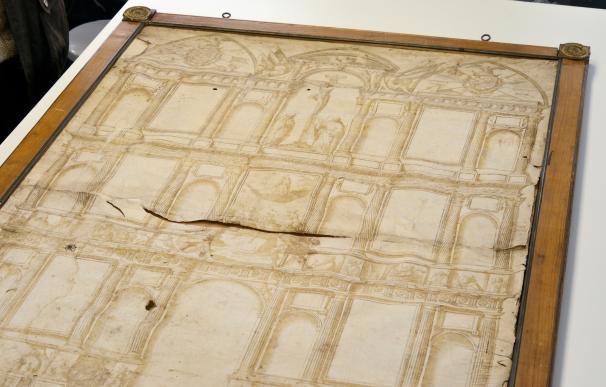 La Junta restaurará el pergamino primitivo del retablo mayor de la iglesia de San Esteban de Salamanca