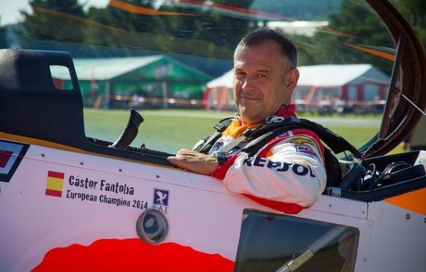 El piloto de vuelo acrobático Cástor Fantoba, reelegido vicepresidente de CIVA para renovar las competiciones