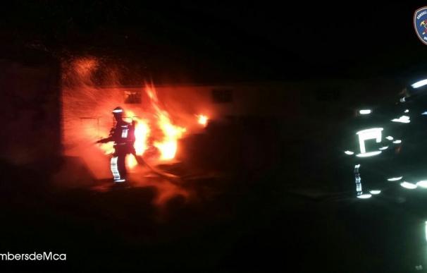 Extinguido un incendio esta madrugada en un hotel del Port d'Alcúdia
