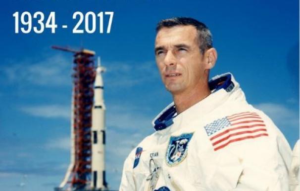Muere Gene Cernan, comandante del Apolo 17 y último hombre en pisar la Luna