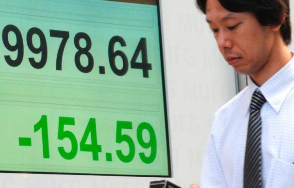 El índice Nikkei baja 27,44 puntos, 0,28 por ciento, hasta 9.772,16 puntos