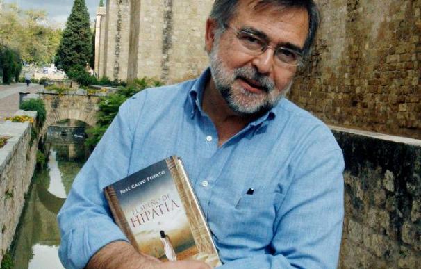 La última novela de Calvo Poyato descubre a su particular Hipatia