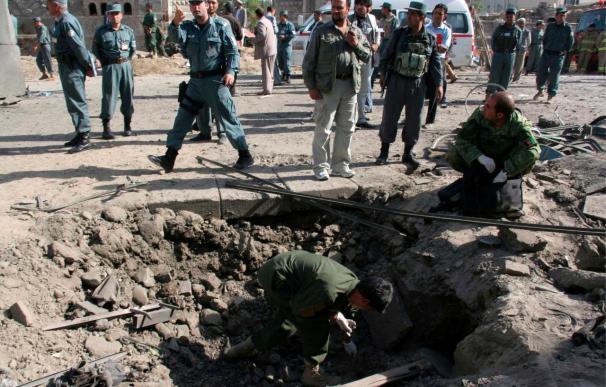 Al menos 4 muertos y 60 heridos en un ataque suicida en el centro de Kabul