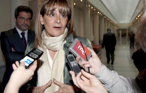 Carmela Silva (PSOE) apela a la inteligencia y responsabilidad de Rajoy y Cospedal