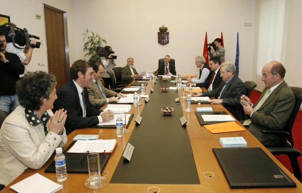 El Parlamento apoyará las iniciativas que impulsen la candidatura de Pamplona 2016