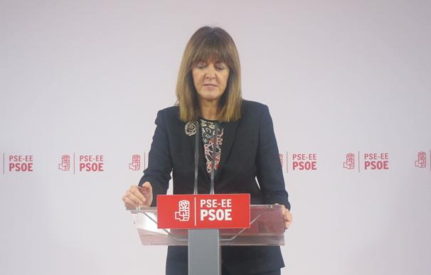 Mendia cree que, "mirando al futuro, Pedro Sánchez no es la persona adecuada" para liderar y "unir" al PSOE