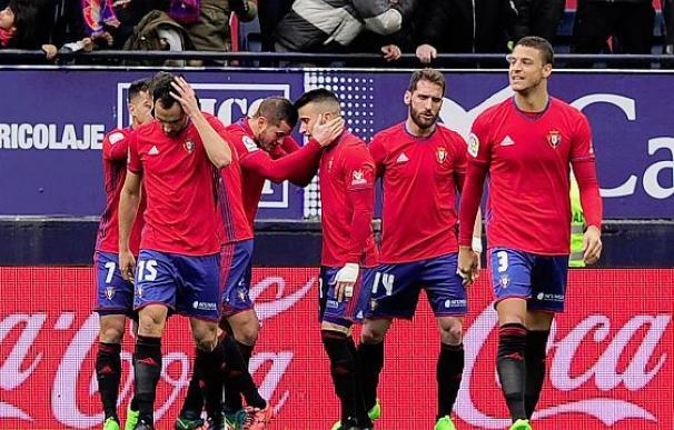 Osasuna manifiesta su "indignación" por el arbitraje ante el Sevilla y exige "respeto"