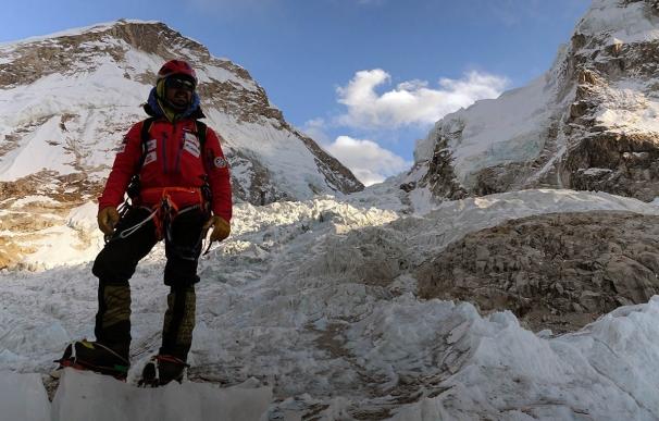 El escalador Carlos Rubio, evacuado a un hospital de Katmandú
