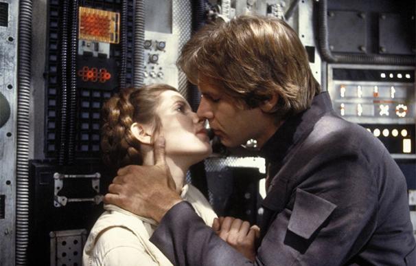 Carrie Fisher desvela que mantuvo un romance real con Harrison Ford