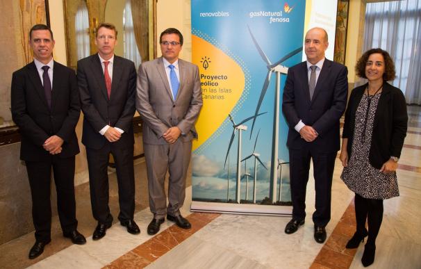 Las energías renovables cubren en Canarias un 8% de la demanda eléctrica frente al 37% de la Península