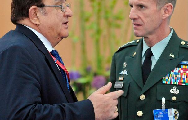 Los aliados apoyan la estrategia de transición de McChrystal en Afganistán
