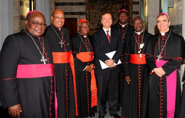 Los obispos africanos reiteran que hay que combatir el sida sin preservativos