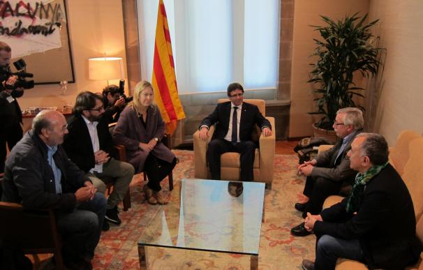 La portavoz del Gobierno catalán ve "continuista" el nuevo Gobierno y duda que dialogue sobre el referéndum