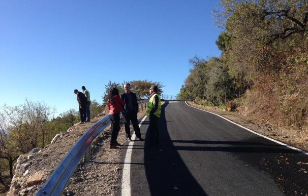 Diputación invierte 45.000 euros en el camino vecinal existente entre Laroles y Picena