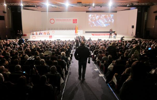 El congreso del PSC tumba una propuesta de militantes para celebrar una consulta independentista