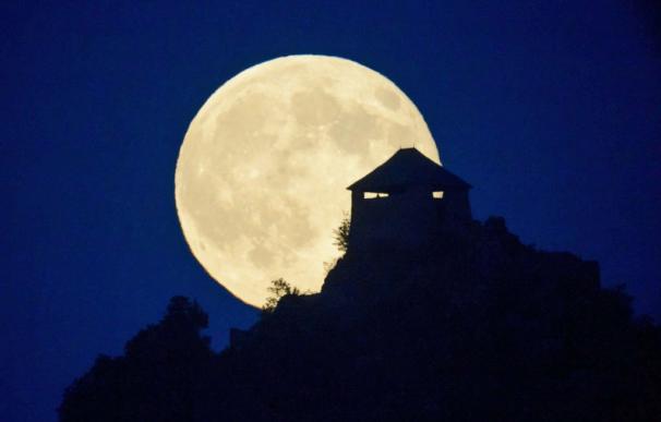 El 14 de noviembre veremos la Luna más grande, brillante y cercana en 70 años