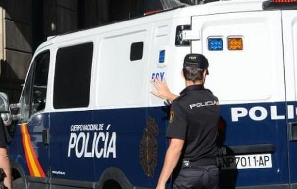Dos detenidos por estafar más de 300.000 euros a un enfermo terminal