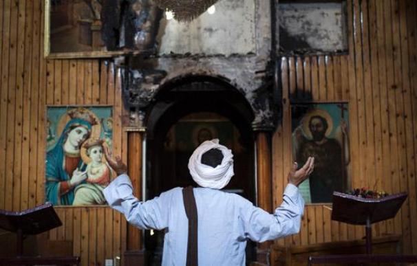 Iglesia cristana-copta, quemada en Egipto