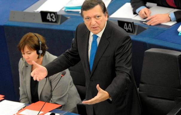 Barroso pide "urgencia" a los Estados miembros para formar la nueva Comisión