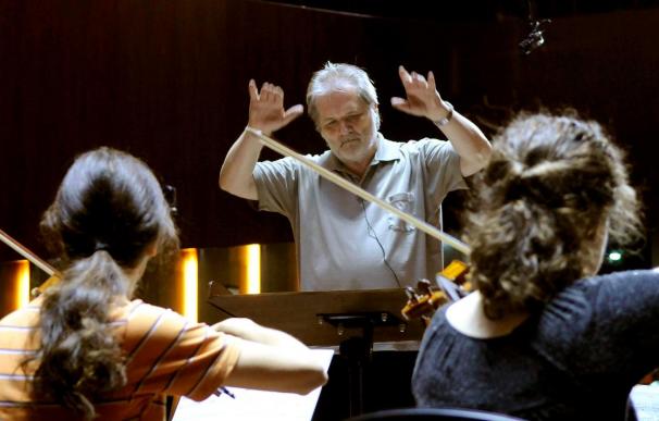 Peter Eötvös dirigirá la Orquesta de Cámara Sony en el Auditorio Nacional